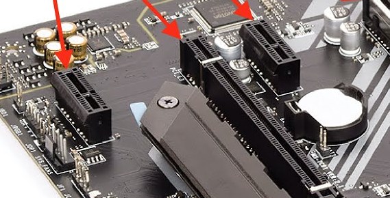 PCIe connector for SSD